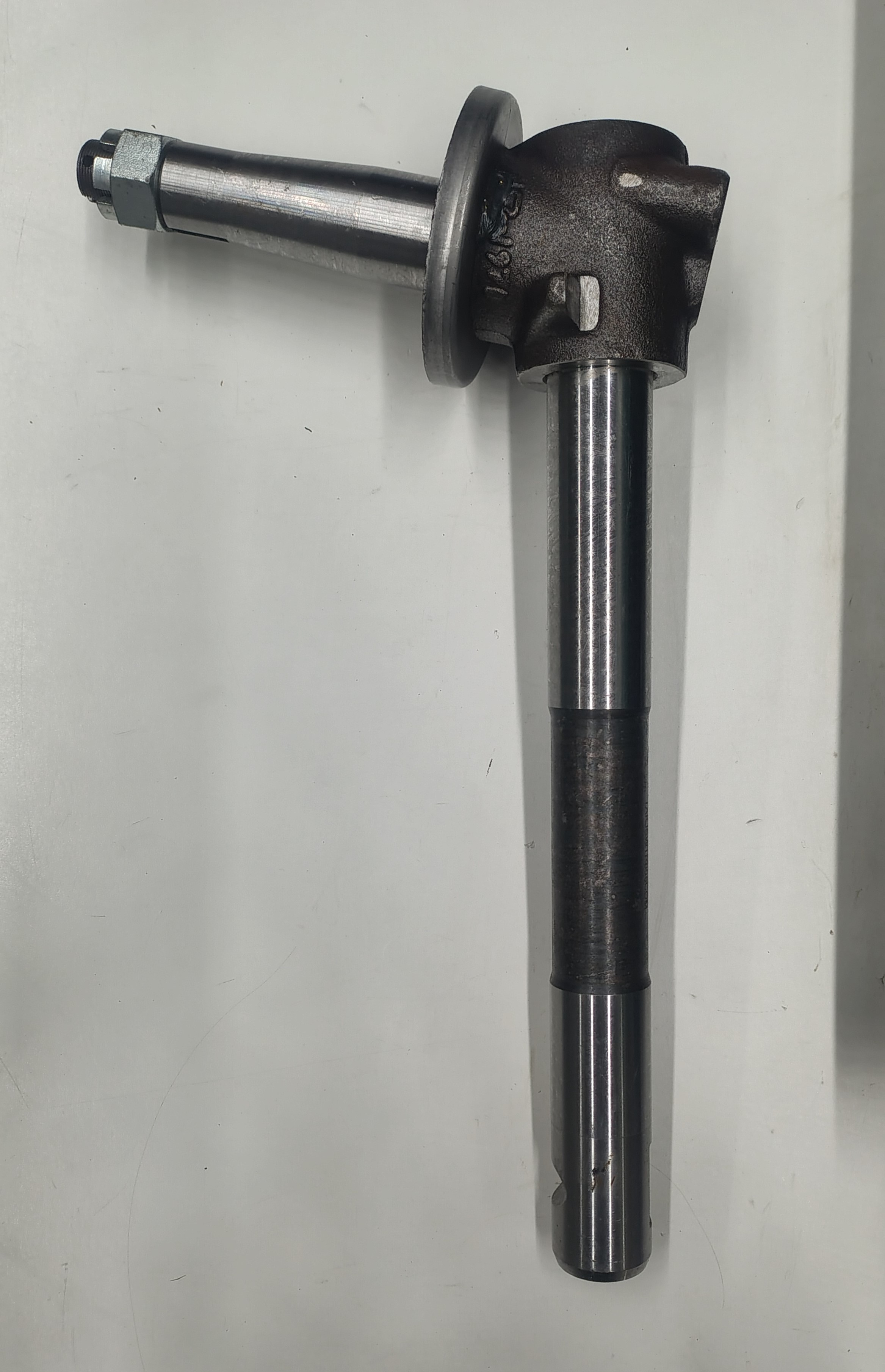 Select Stub Axle Tractor Stub Axle ASSY KING PIN STUB AXLE 855 COMMON TAKJSWTR855COM buy